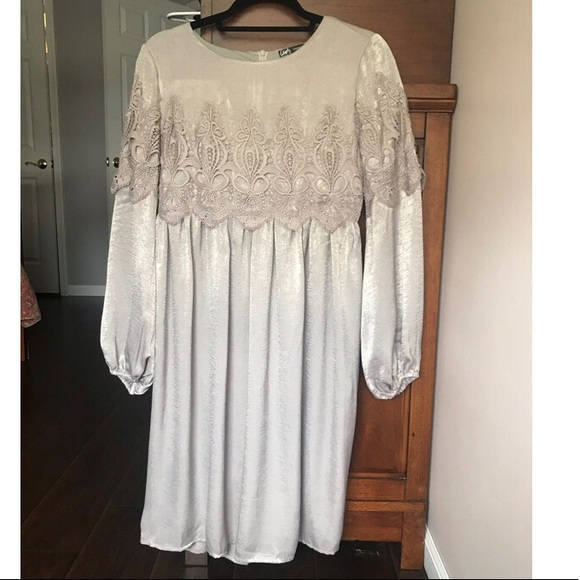 Closet G Dresses & Skirts - Satin and lace pewter dress